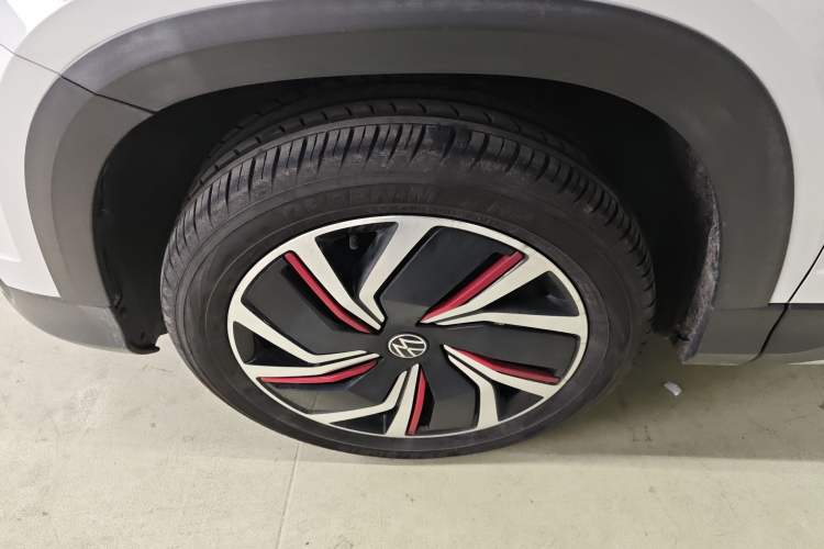 Used Volkswagen Tharu 2023 300TSI Two-Wheel-Drive Full Moon Edition