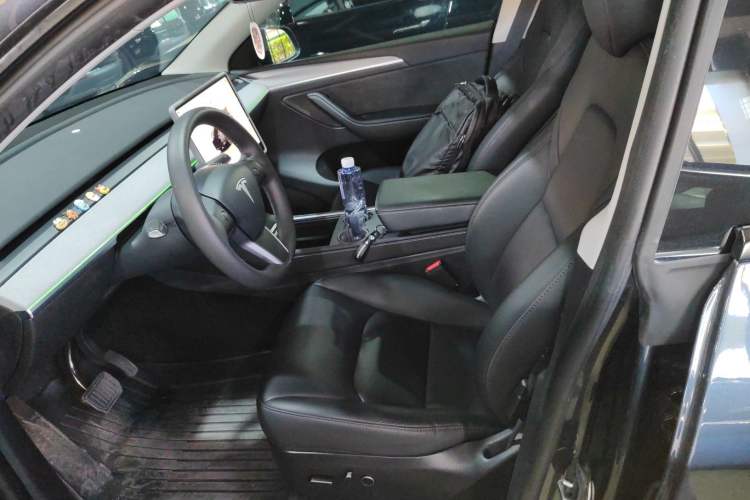 Used Tesla Model Y 2024 Rear-Wheel-Drive Version