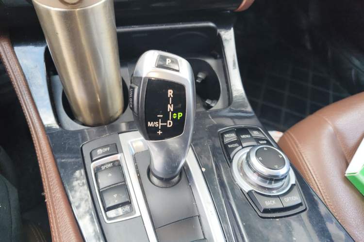 Used BMW 5 Series 2014 520Li Elegant Model Gear Lever