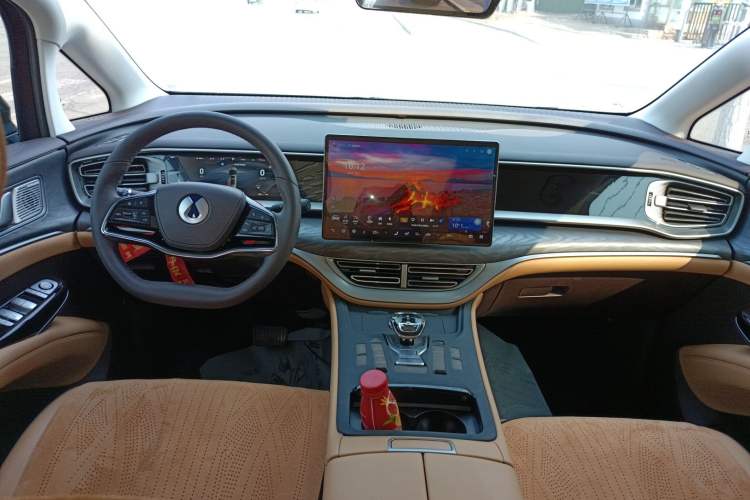 Used Denza D9 2024 DM-i 980 Four-Wheel Drive Prestige Model