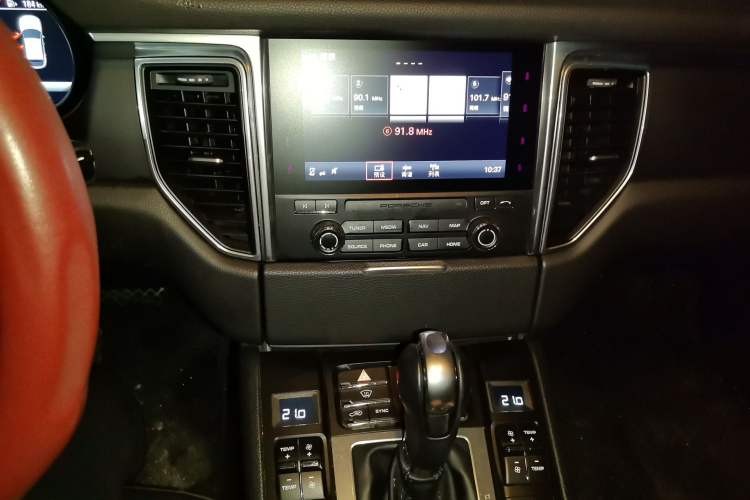 Used Porsche Macan 2017 Macan 2.0T
