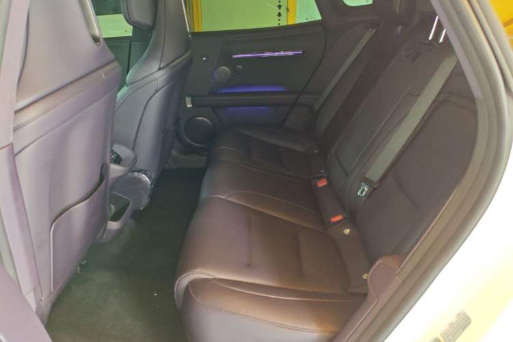 Used Avatr 06 2025 Ultra Pure Electric Edition Left Rear Seat