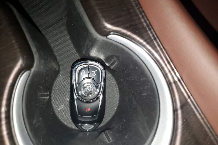 Used Buick Envision 2016 28T Four-Wheel Drive Elite Version