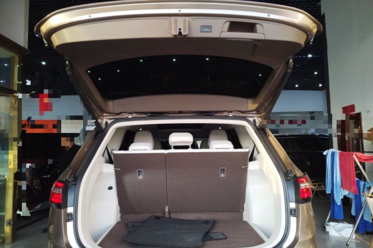 Used Volkswagen Viloran 2023 380TSI Luxury Edition