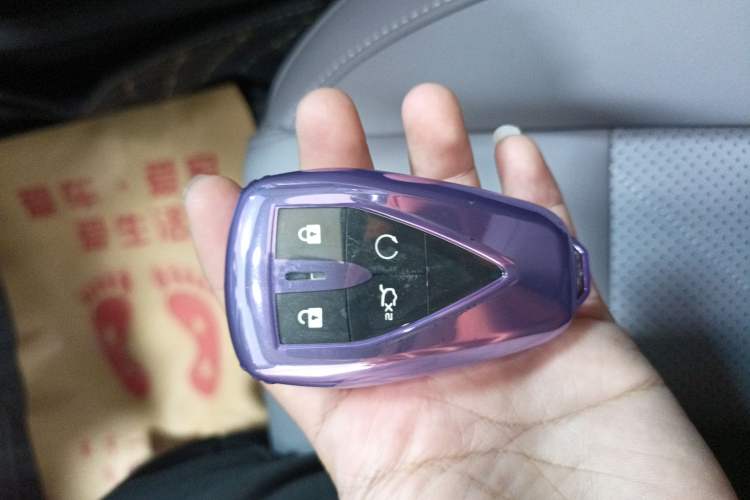 Used Changan UNI-K iDD 2023 Zhidian iDD 1.5T 135km Smart & Fun Model