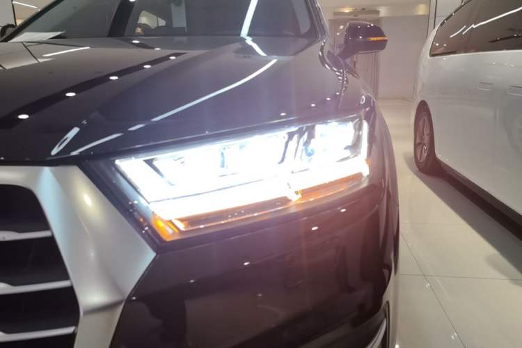 Used Audi Q7 2019 55 TFSI Technology Edition
