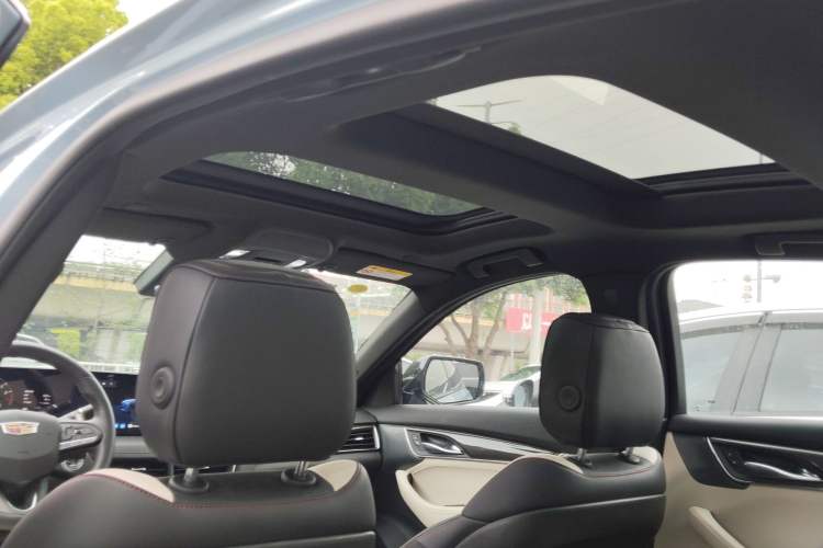 Used Cadillac CT5 2025 28T Track Performance Edition + Peak Track Optional Package Headliner