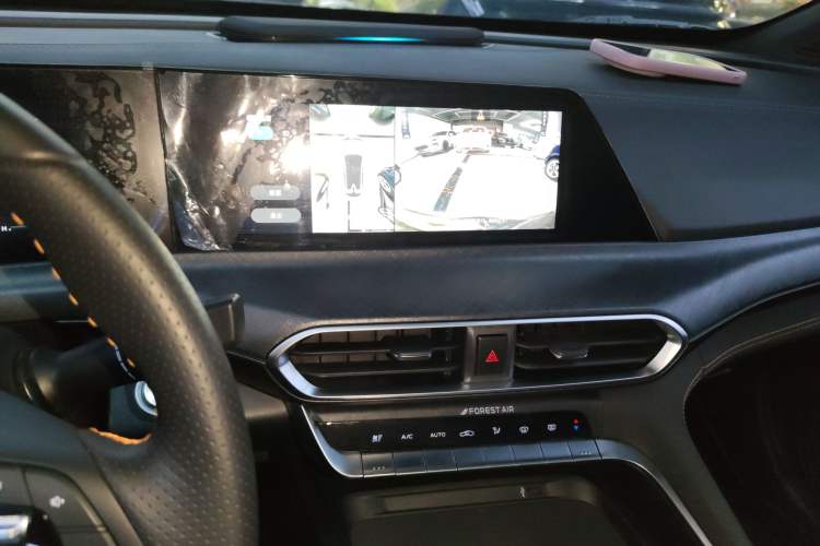 Used CHANGAN UNI-T 2022 1.5T Sport Edition Premium Version Audio And AC Panel