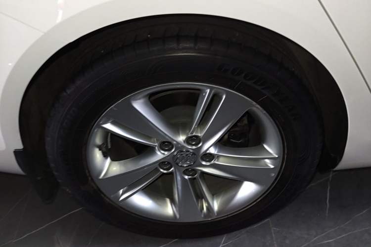 Used Buick Regal 2019 20T Elite Version China V Standard
