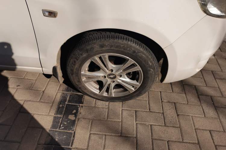 Used Chevrolet Sail 2011 Sedan 1.4L Manual Happiness Edition