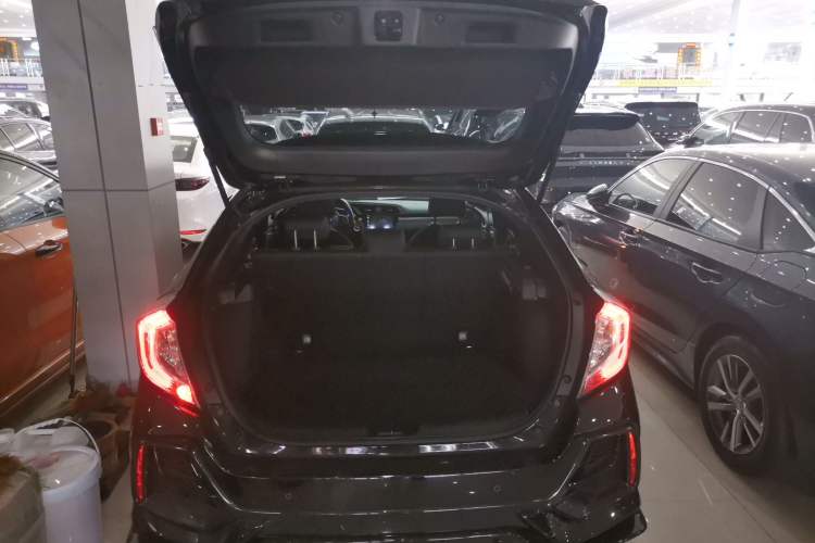 Used Honda Civic 2021 HATCHBACK 220TURBO Manual Driving Pleasure Control
