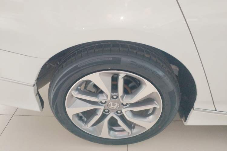 Used Honda Inspire 2019 260TURBO Elegant Edition China VI Emission Standard
