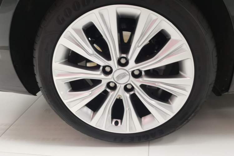 Used Cadillac CT6 2023 28T Platinum Edition