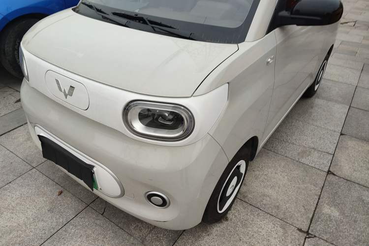 Used Wuling Hongguang MINIEV 2024 3rd Generation 215km Youth Edition
