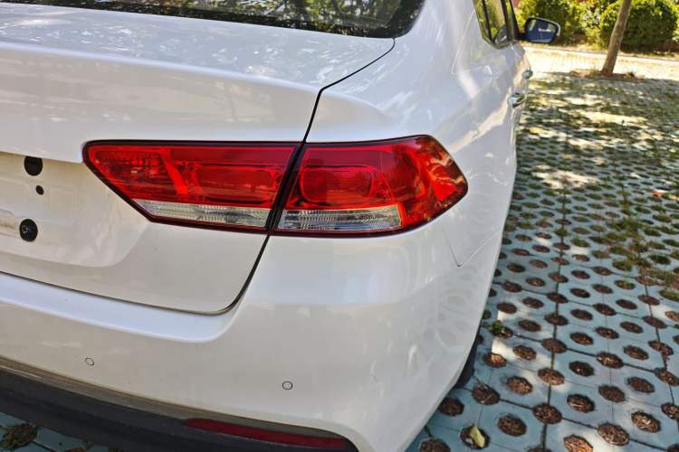 Used Kia K4 2014 1.8L Automatic GLS
