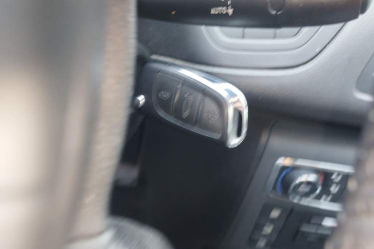 Used Citroen C5 2014 2.0L Automatic Luxury Edition