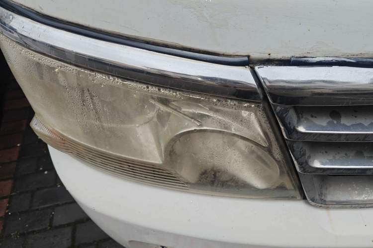 Used Jinbei Hiace 2011 2.0L 5th Generation Kuaiyunwang Standard Version 4G19
