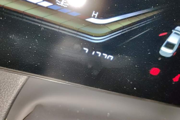 Used Bestune B70 2021 1.5T Automatic Enjoyment Model Odometer Close Up