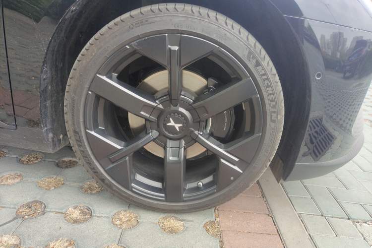 Used XPeng MONA M03 2024 620 with Ultra-Long Range Right Front Wheel Hub