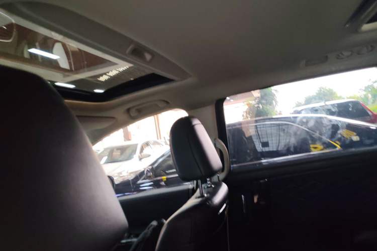 Used Honda Elysion 2019 2.0L Hybrid Luxury Edition