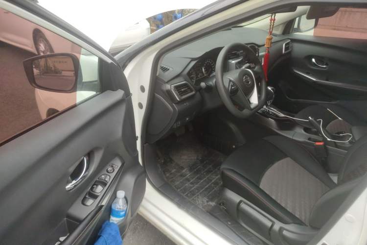 Used Nissan Lannia 2016 1.6L CVT Cool Edition