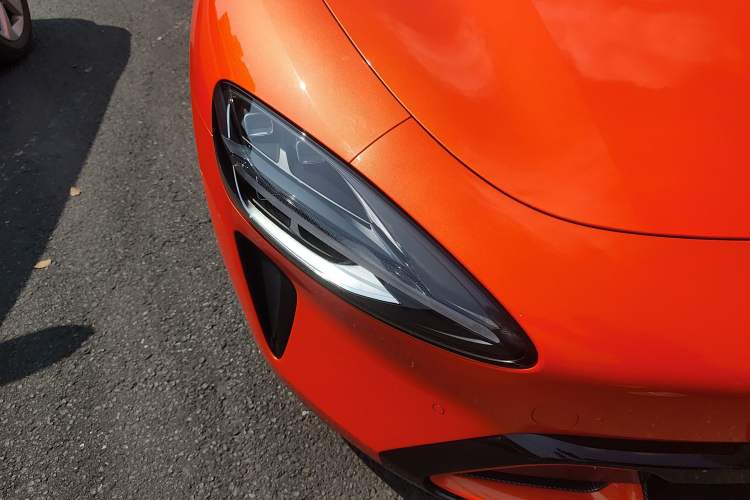 Used Xiaomi Auto SU7 2024 Four-Wheel Drive Ultra-Long Range Advanced Intelligent Driving Max Edition