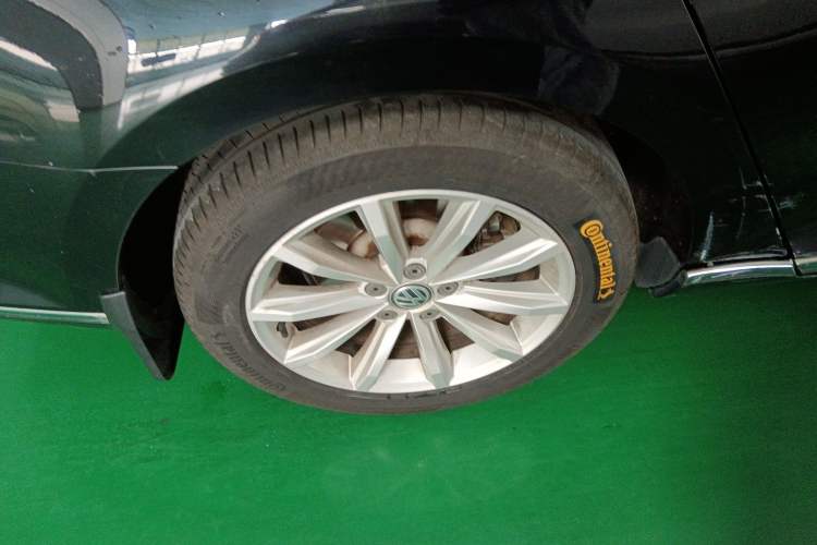 Used Volkswagen Magotan 2017 280TSI DSG Leading Edition
