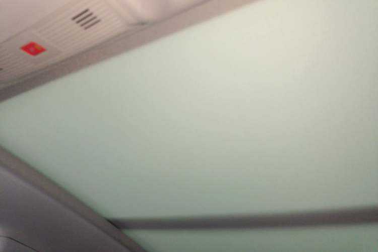 Used Volkswagen Tharu 2025 NewRui 300TSI Prestige Edition