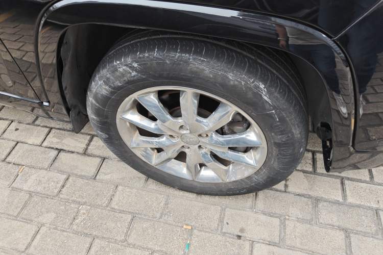 Used Jeep Cherokee 2017 2.4L Superior Edition
