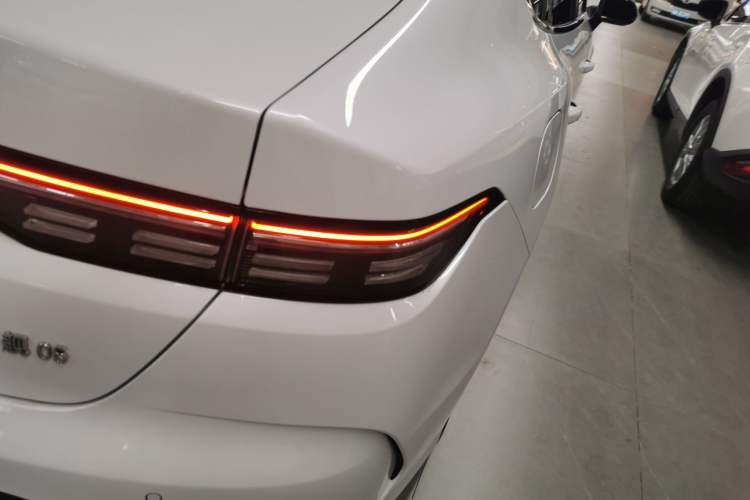 Used BYD Destroyer 05 2024 HONOR Edition DM-i 55KM Luxury Model Exterior 3