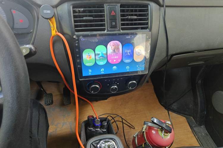 Used Wuling Rongguang 2014 1.2L S Base Model Audio And AC Panel