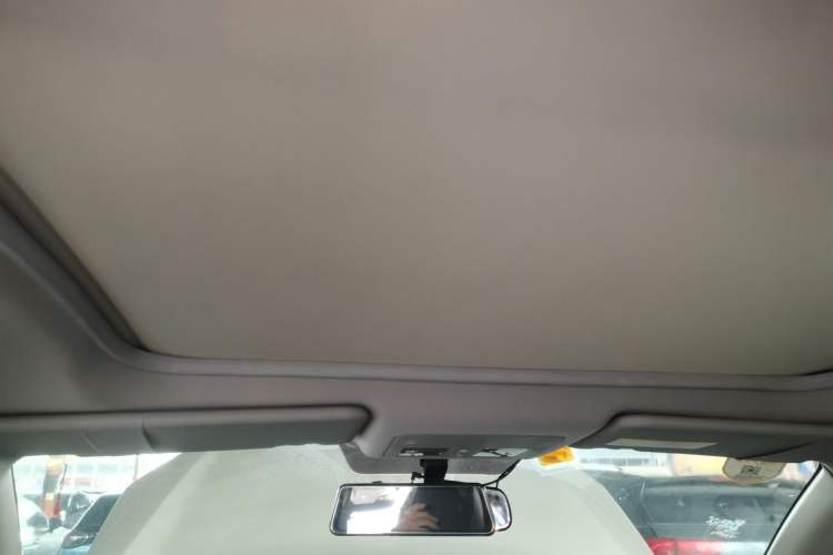 Used Renault Koleos 2014 Revised Version 2.0L Two-Wheel Drive Fashion Edition