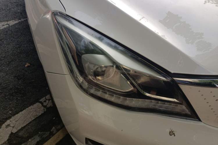 Used Dongfeng Aeolus E70 2021 360H Battery-Swap Version
