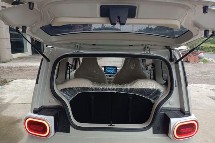 Used Wuling Hongguang MINIEV 2024 3rd Generation 215km Youth Edition