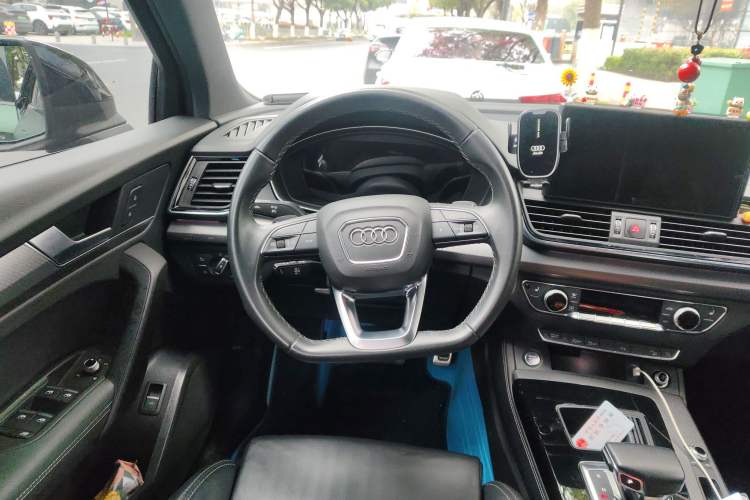 Used Audi Q5L 2022 Updated 40T Luxury Dynamic Edition
