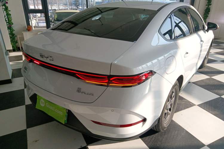 Used BYD Qin PLUS 2025 DM-i Smart Drive 55KM Leading Model