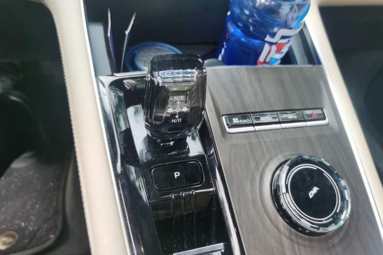 Used Geely Auto Monjaro L 2025 Dongfang Yao 2.0TD Automatic Lanxing Edition
