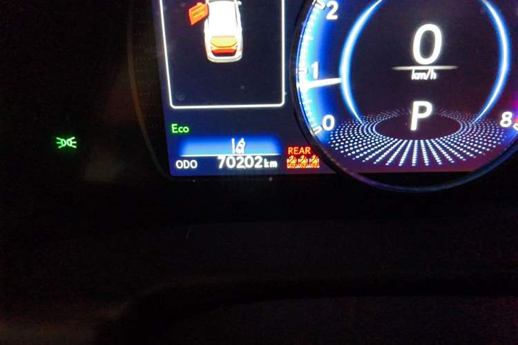 Used Lexus ES 2018 200 Excellence Edition China V Standard Odometer Close Up