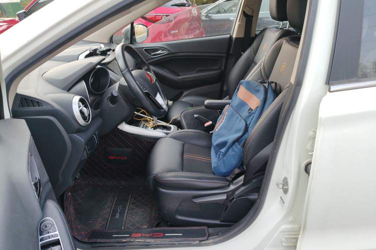 Used BYD Yuan 2017 1.5L Automatic Cool & Connected Model