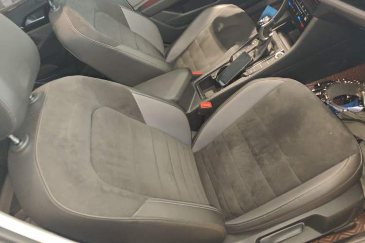 Used Volkswagen Sagitar 2020 280TSI DSG Luxury Version China VI Standard Right Front Seat