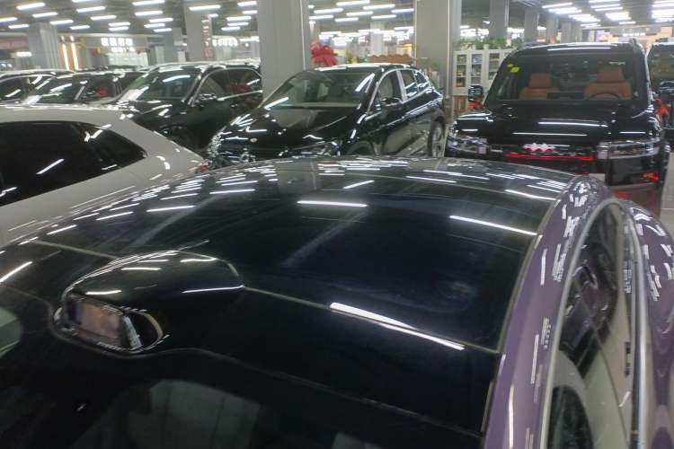 Used Hima Luxeed S7 2025 855 km Max