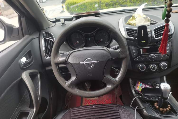 Used Haima S5 2015 1.6L Manual Comfort Model Steering Wheel