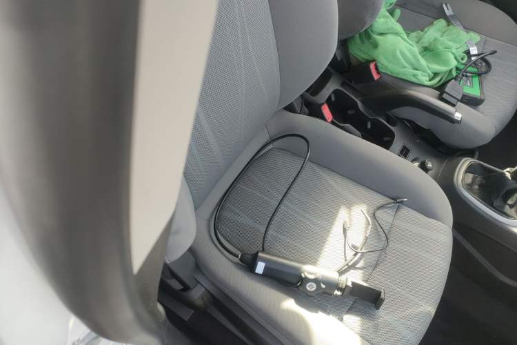 Used Chevrolet Aveo Sonic 2014 Sedan 1.4 SL MT Comfort Edition