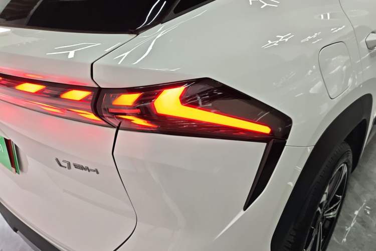 Used Geely Galaxy L7 2025 EM-i 115km Exploration Edition
