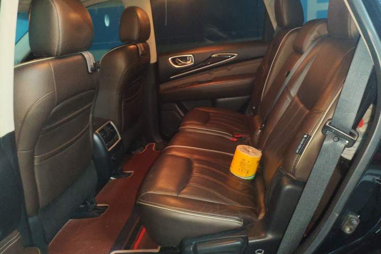 Used Infiniti QX60 2018 2.5 S/C Hybrid Two-Wheel-Drive Champion Family Edition
