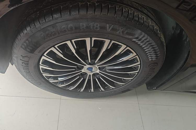 Used Denza D9 2022 DM-i 970 Four-Wheel Drive Flagship Model
