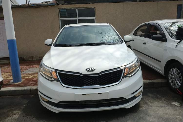 Used Kia K2 2015 Sedan 1.4L MT GLS Front