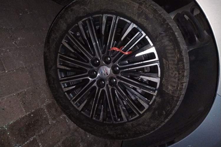 Used Buick GL8 2025 Lu Zun Deluxe and Yue Aivia Edition
