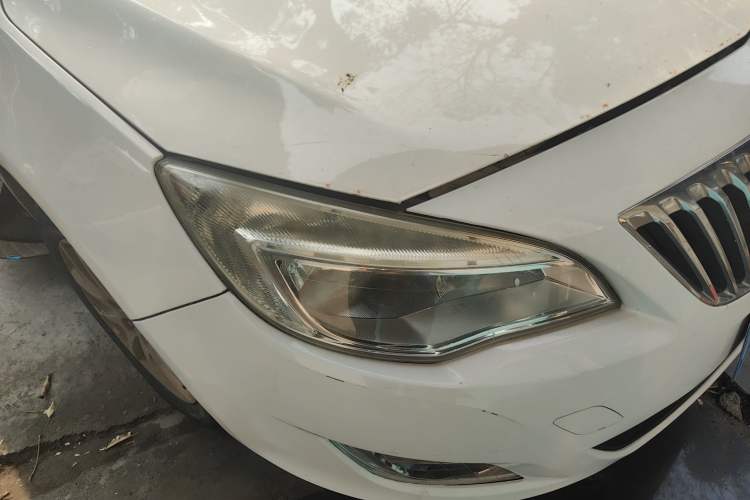 Used Buick GT 2012 XT 1.6L Manual Entry-Level Model
