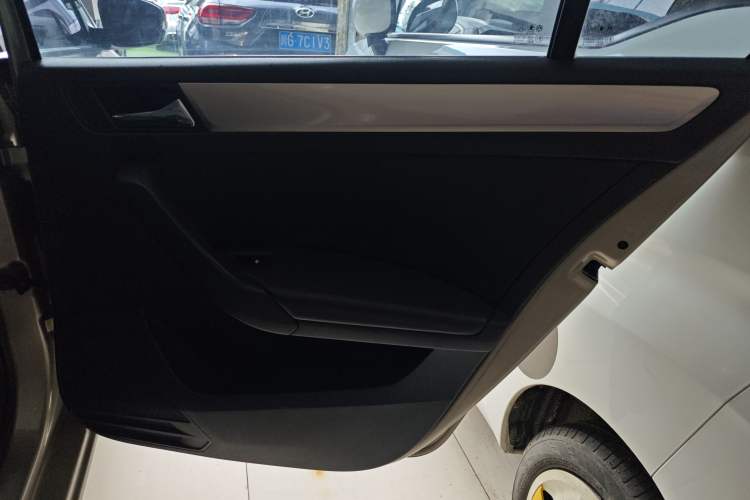 Used Skoda Rapid 2018 1.6L Automatic Comfort Edition